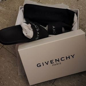 Givenchy Kid Slides